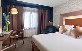Novotel Paris Les Halles Exterior photo